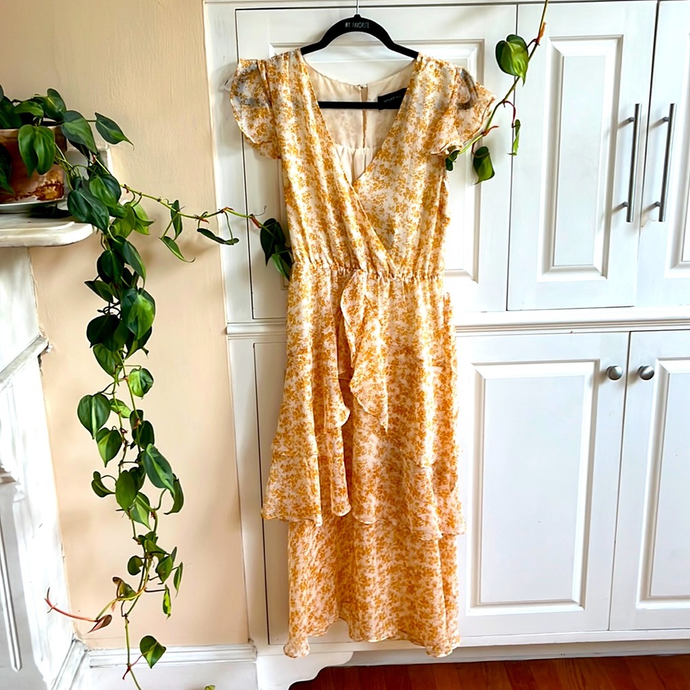 Midi length mink pink dress perfect for fall, size small